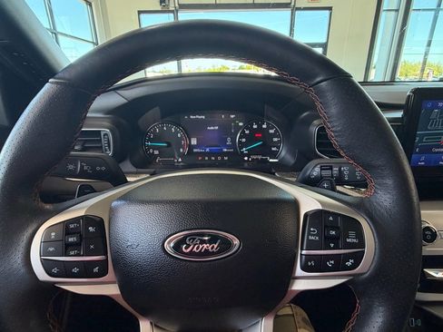 Used 2023 Ford Explorer Timberline AWD/4WD image 11