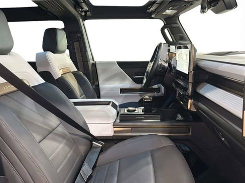 Used 2023 GMC Hummer EV Edition 1 AWD/4WD image 18