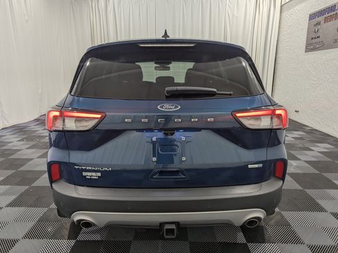 Used 2020 Ford Escape Titanium w/ Titanium Premium Package 2.0 AWD/4WD image 8