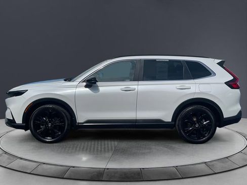 Used 2024 Honda CR-V Sport Touring image 2
