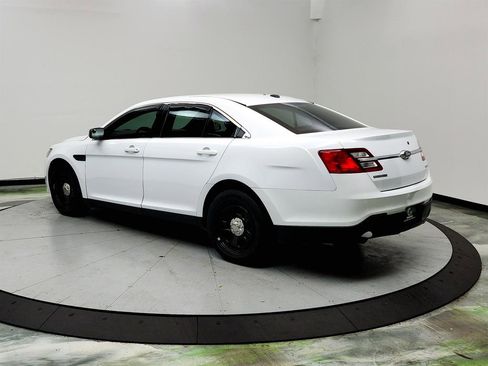 Used 2017 Ford Taurus SEL image 7