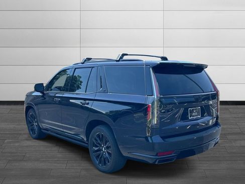 Used 2023 Cadillac Escalade Sport Platinum w/ Heavy-Duty Trailer Package AWD/4WD image 3