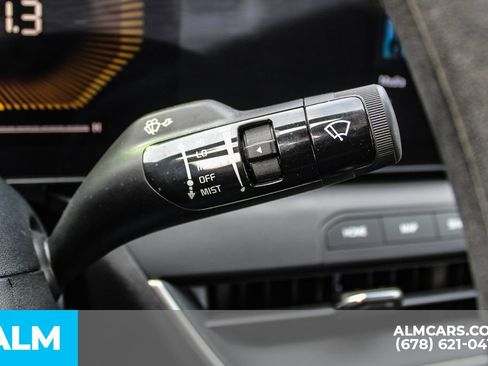 Used 2025 Kia K4 FWD image 25