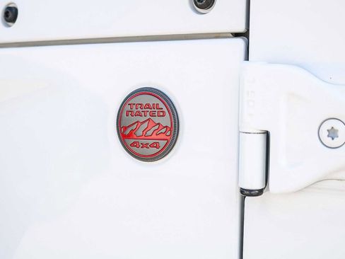 Used 2018 Jeep Wrangler Rubicon image 18