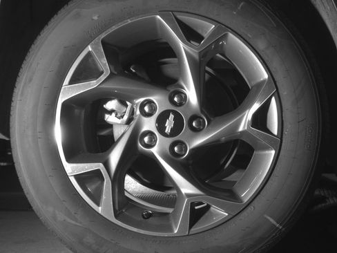 Used 2025 Chevrolet Trax LT w/ LT Convenience Package image 14