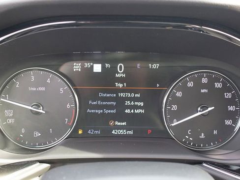 Used 2022 Buick Envision Avenir w/ Safety Package image 23