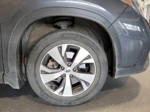 Used 2023 Subaru Ascent Premium w/ Convenience Package AWD/4WD image 15