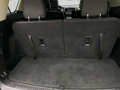 Used 2018 GMC Acadia Denali w/ Technology Package AWD/4WD image 15