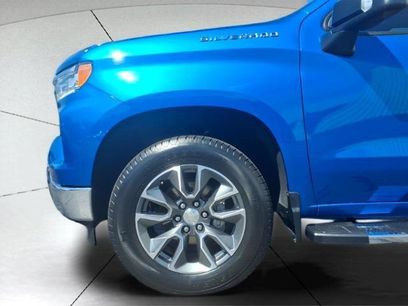 Used 2023 Chevrolet Silverado 1500 LT w/ Safety Package