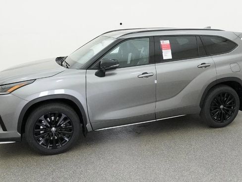 New 2026 Toyota Highlander XSE AWD/4WD image 17