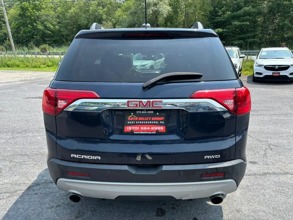 Used 2017 GMC Acadia SLT AWD/4WD image 7