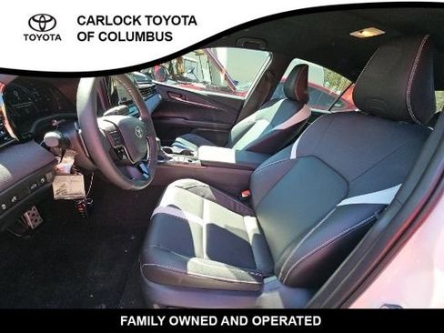 Used 2026 Toyota Camry XLE w/ Convenience Package image 5