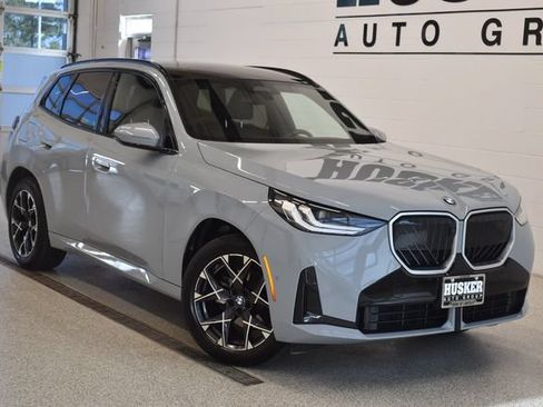Used 2025 BMW X3 xDrive30i AWD/4WD image 1