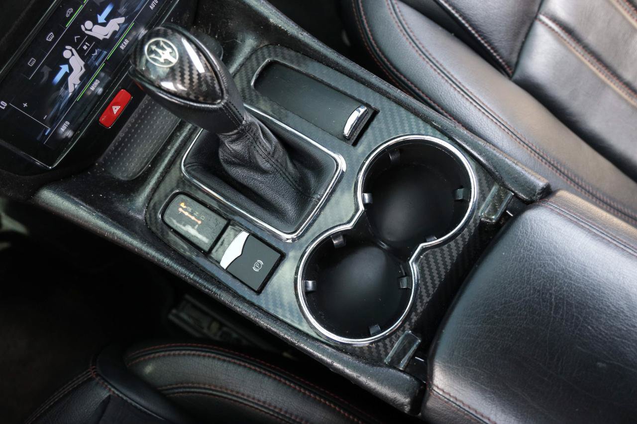 Used 2011 Maserati GranTurismo S RWD image 35