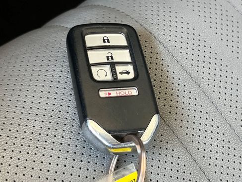 Used 2018 Honda Accord EX-L image 27