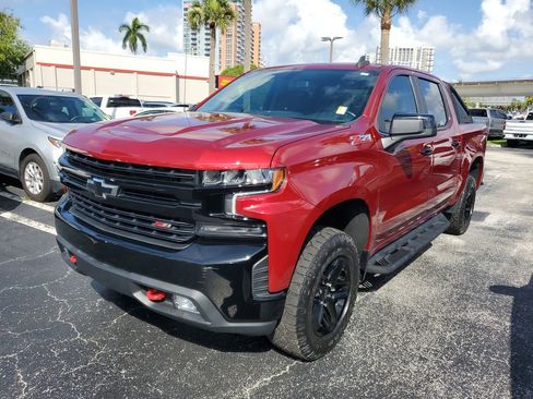Used 2021 Chevrolet Silverado 1500 LT Trail Boss image 2
