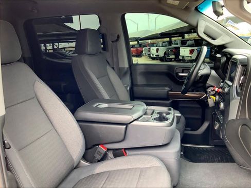 Used 2019 Chevrolet Silverado 1500 LT w/ Trailering Package image 9