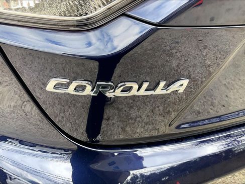Used 2026 Toyota Corolla LE image 28