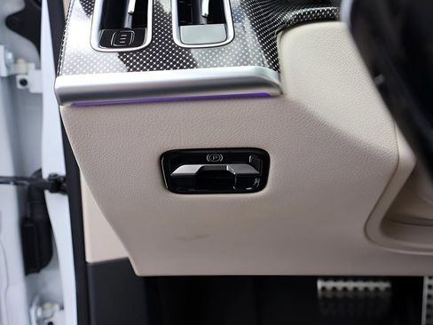 Certified 2025 Mercedes-Benz S 580 4MATIC Sedan image 62