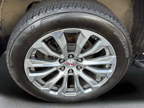 Used 2021 GMC Yukon Denali AWD/4WD image 12