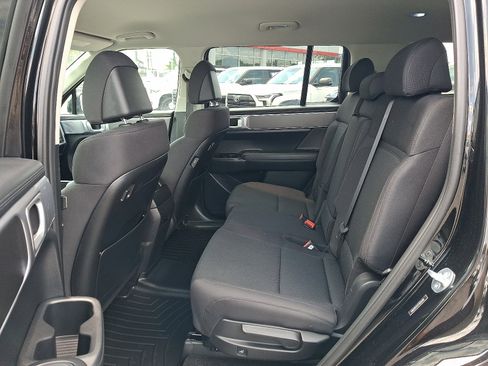 Used 2026 Hyundai Santa Fe SE AWD/4WD image 11