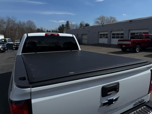 Used 2017 Chevrolet Silverado 2500 High Country w/ Duramax Plus Package image 13
