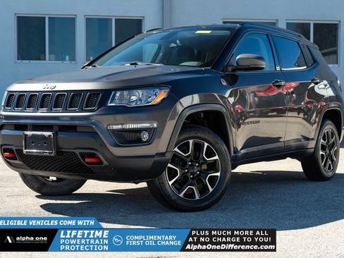 Used 2020 Jeep Compass Trailhawk image 1