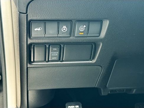 Used 2024 Nissan Armada Platinum w/ Captain's Chairs Package AWD/4WD image 14