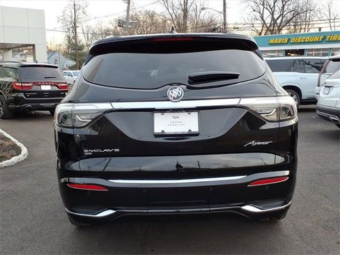 Used 2023 Buick Enclave Avenir w/ Avenir Technology Package image 5
