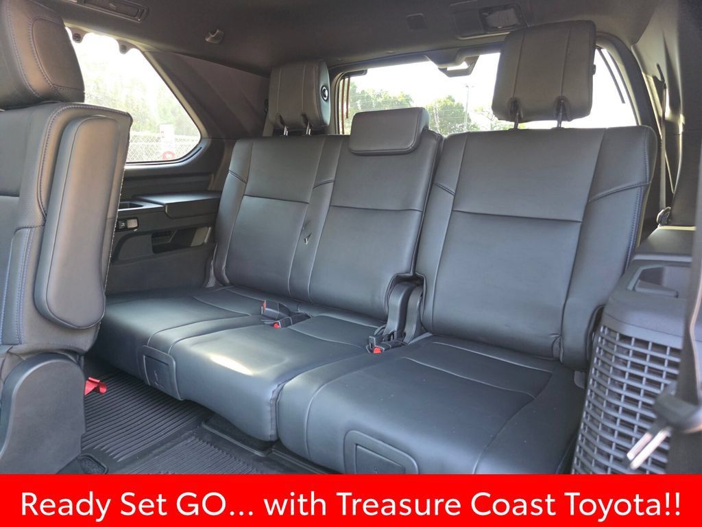Used 2026 Toyota Sequoia Platinum AWD/4WD image 23