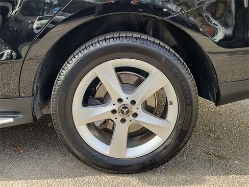 Used 2018 Mercedes-Benz GLE 350 image 33