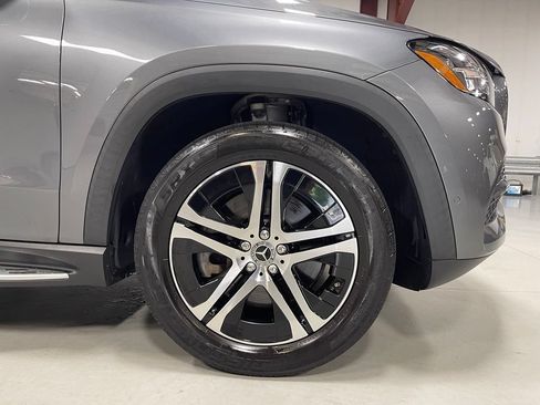 Certified 2022 Mercedes-Benz GLS 450 4MATIC image 16