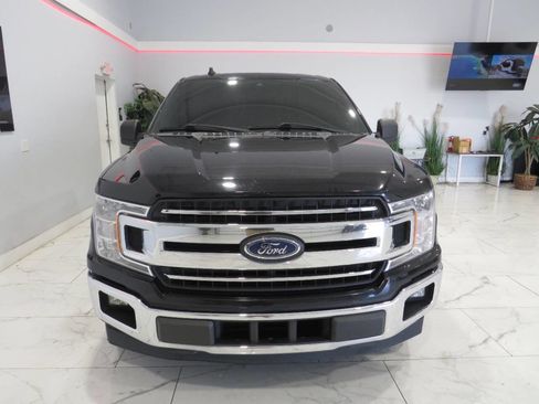 Used 2019 Ford F150 XLT w/ Trailer Tow Package RWD image 7