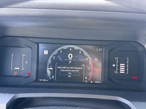 Used 2025 Toyota Tacoma SR image 21