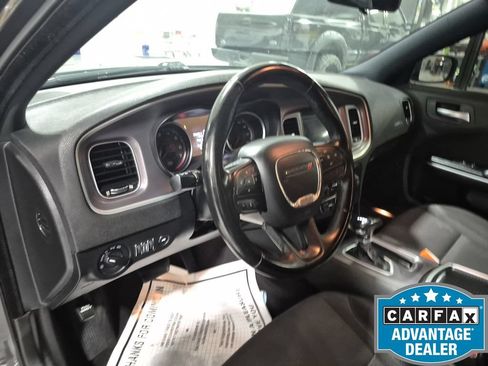 Used 2022 Dodge Charger SXT RWD image 27