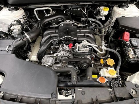 Used 2018 Subaru Outback 3.6R Limited image 31