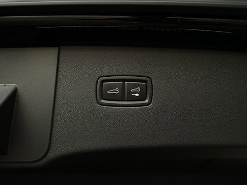 Used 2024 Porsche Cayenne S image 34