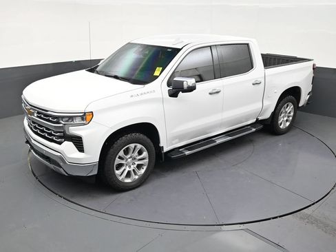 Used 2023 Chevrolet Silverado 1500 LTZ w/ Technology Package RWD image 11