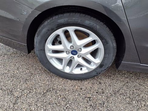 Used 2016 Ford Fusion SE w/ Equipment Group 202A FWD image 47