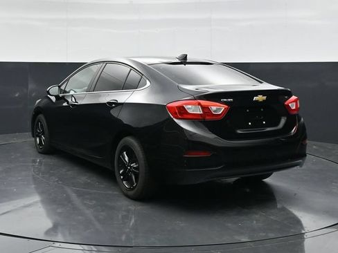 Used 2016 Chevrolet Cruze LT w/ LT Convenience Package FWD image 8
