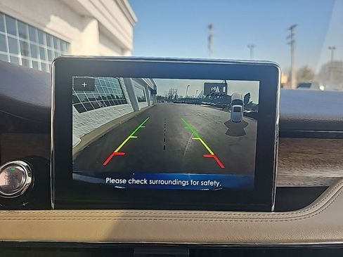 Used 2020 Lincoln Corsair Reserve w/ Elements Package image 17