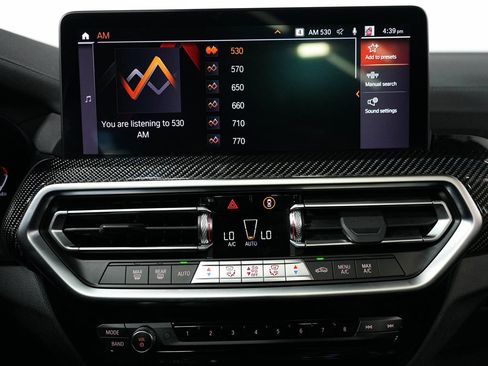 Used 2024 BMW X4 M40i AWD/4WD image 20