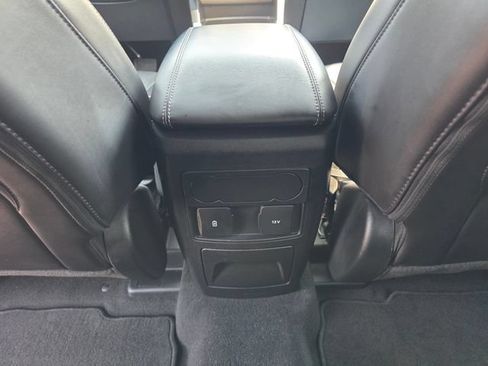 Certified 2023 Ford Explorer XLT w/ Equipment Group 202A AWD/4WD image 18