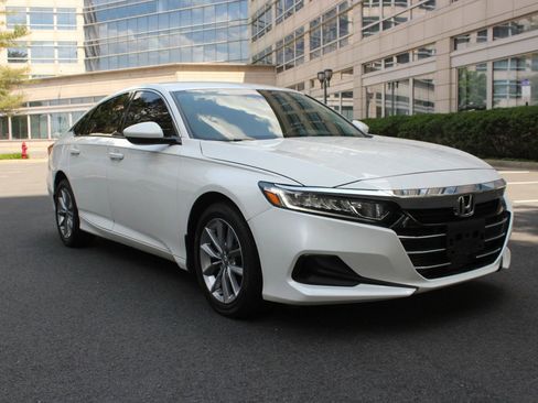 Used 2021 Honda Accord LX image 1