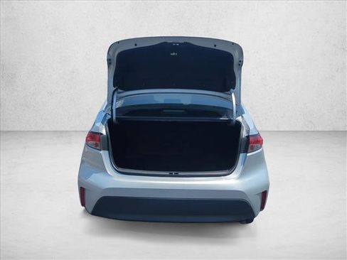 Used 2024 Toyota Corolla LE FWD image 6