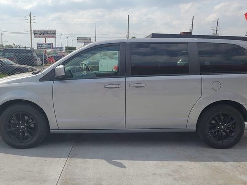 Used 2019 Dodge Grand Caravan GT image 6