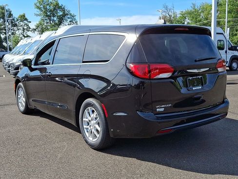 New 2026 Chrysler Voyager LX FWD image 7
