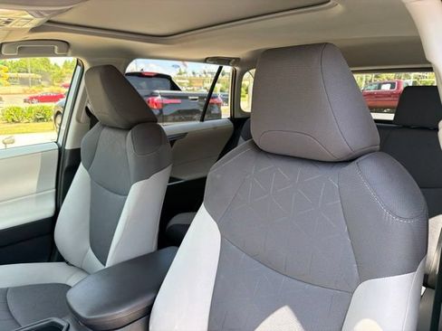 Used 2025 Toyota RAV4 XLE w/ Convenience Package AWD/4WD image 24
