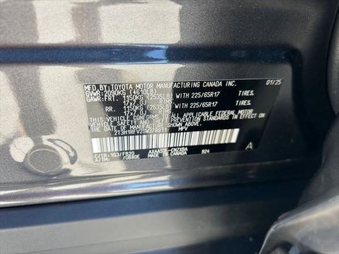 Certified 2025 Toyota RAV4 LE FWD image 10