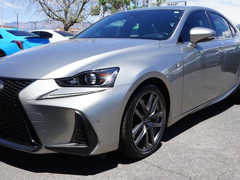 Used 2018 Lexus IS 300 F Sport RWD image 7